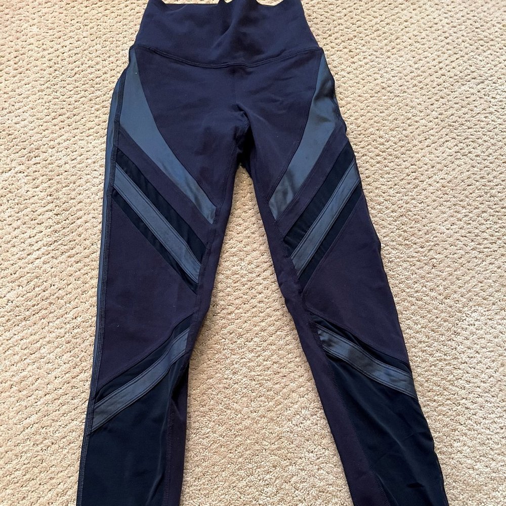 ALO YOGA HIGH-WAIST BLACK LEGGING XS